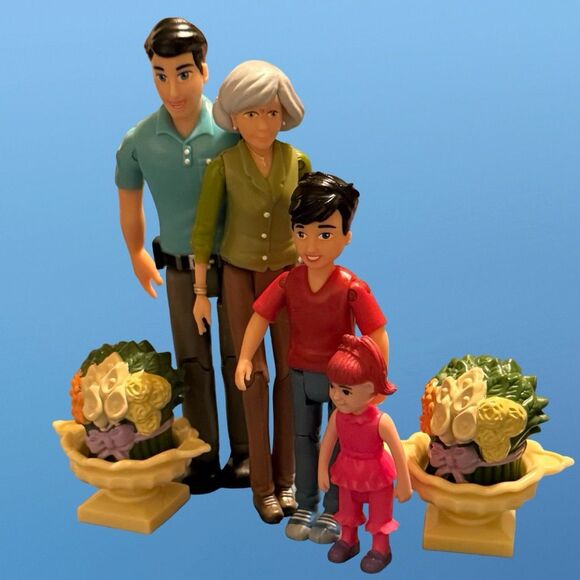 Sweet Li’l Family Dollhouse People Action Figure Set Grandma, Dad, Brother,Girl - Picture 2 of 3